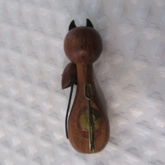 Vintage Teak Wood Cat & Mouse Brooch - Picture 8 of 14